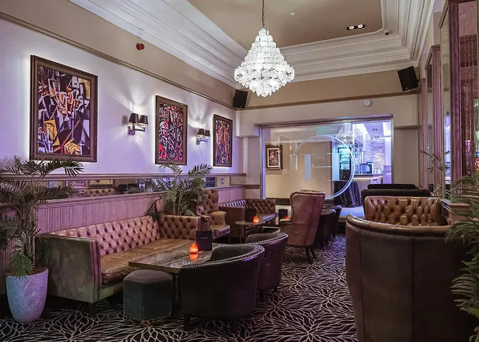 County & County Aparthotel NewcastleAparthotel