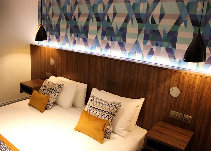 91 Jesmond RoadAparthotel